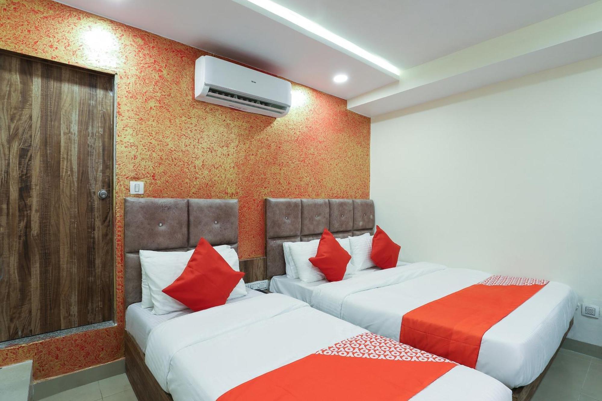 OYO 37068 Hotel Dream Stay Sarkhej Exterior foto